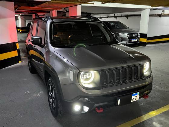 JEEP RENEGADE 2.0 16V TURBO DIESEL TRAILHAWK 4P 4X4 AUTOMÁTICO